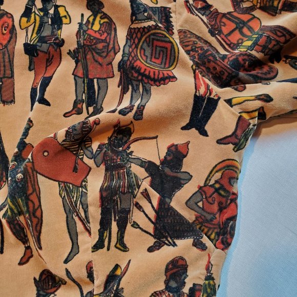 Vintage Velvet Boat Neck Medieval Knights Warriors Print Armor Cropped Shirt - Picture 6 of 15
